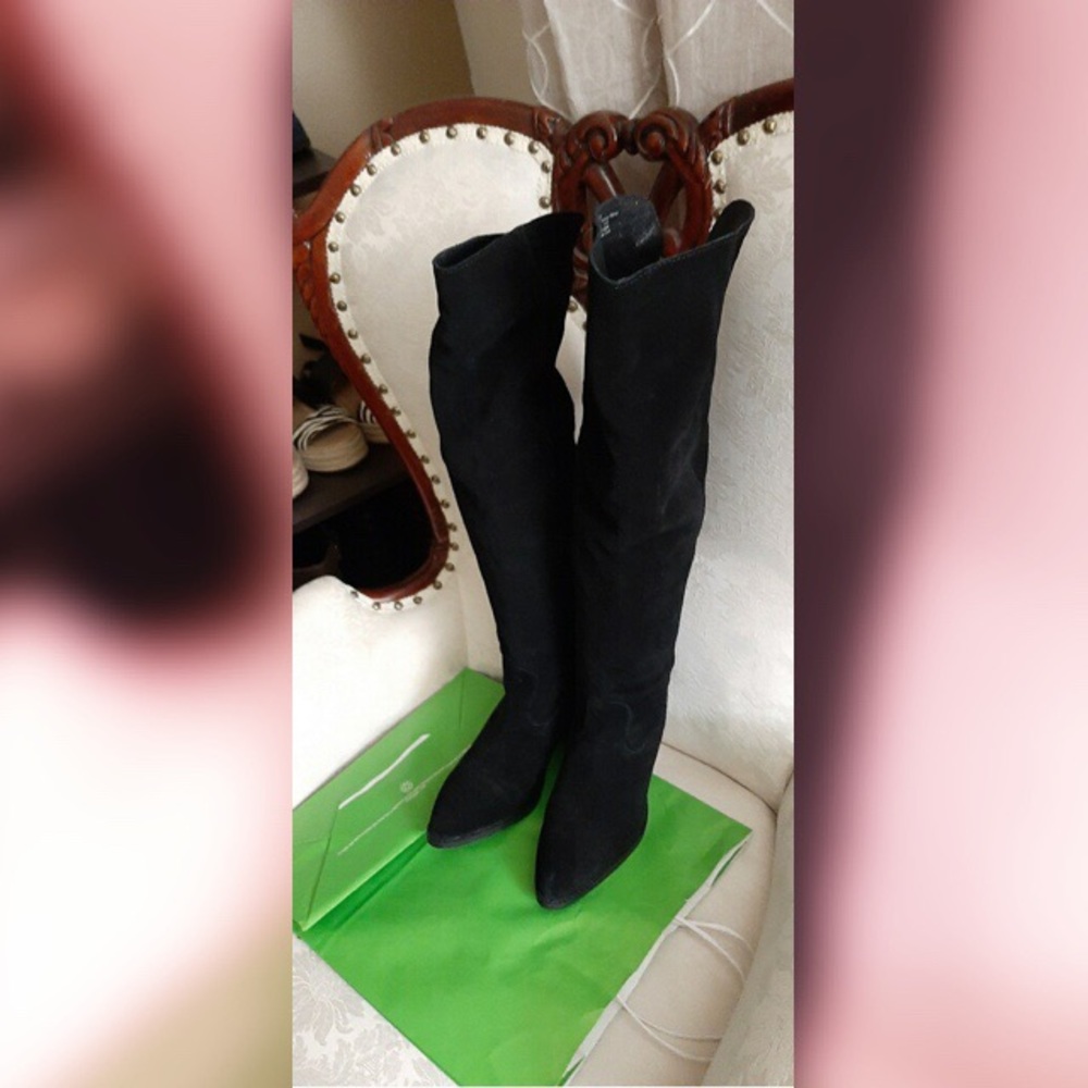 Knee High Black Suede Boots, Worn a few times.